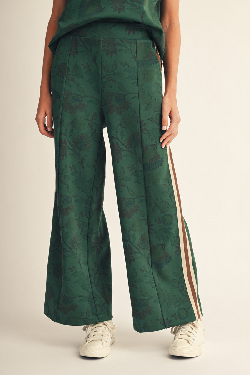 green stiriped set