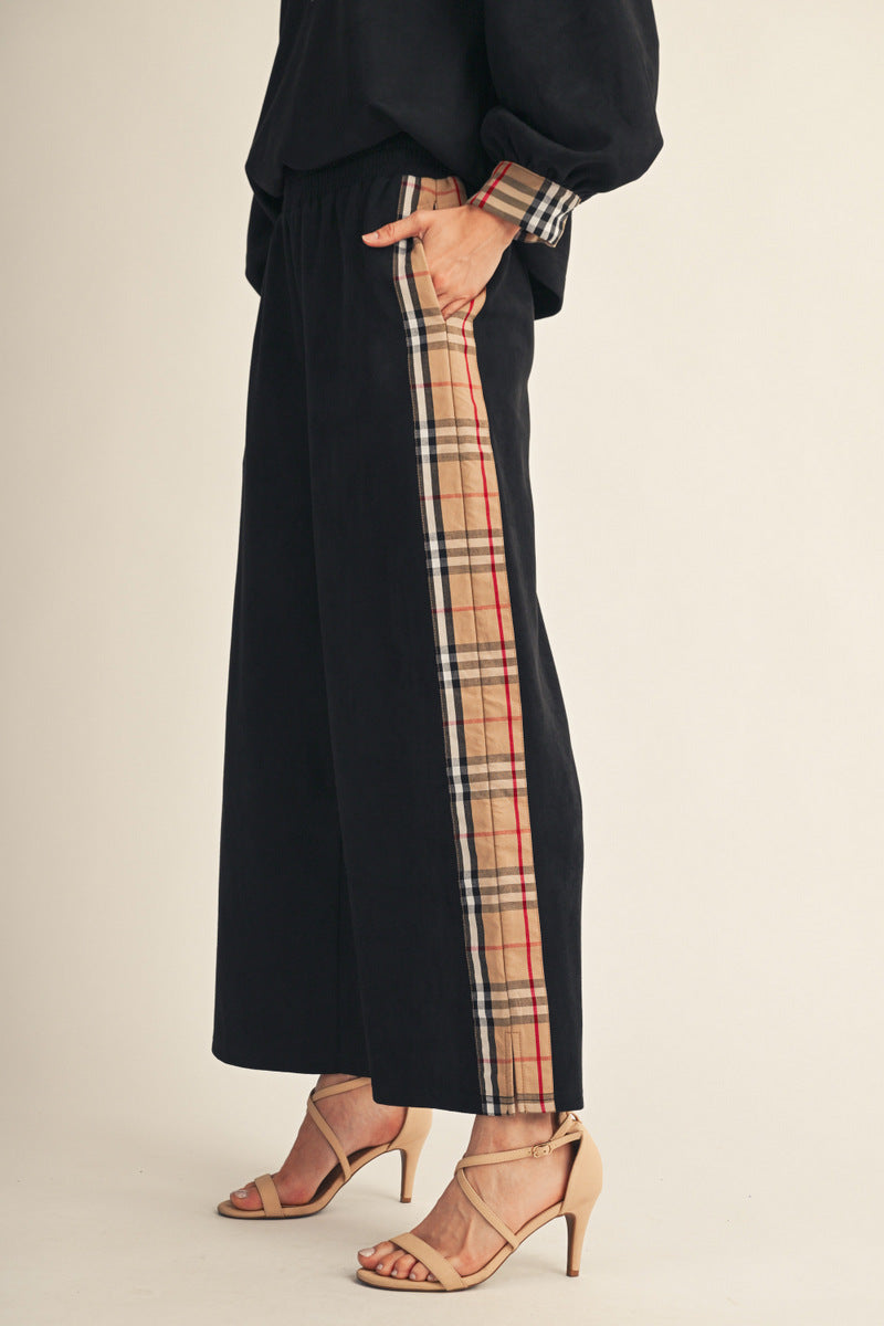 Black set with Plaid trim